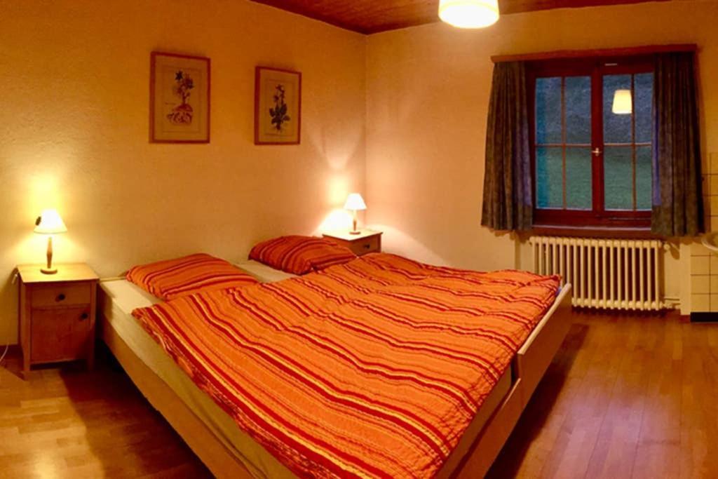 Ferienwohnung Uf Z'Enisch Klosters-Serneus Extérieur photo