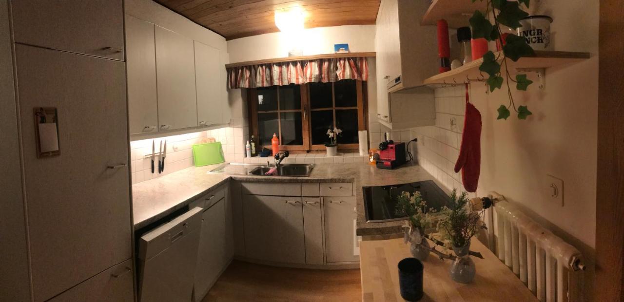 Ferienwohnung Uf Z'Enisch Klosters-Serneus Extérieur photo