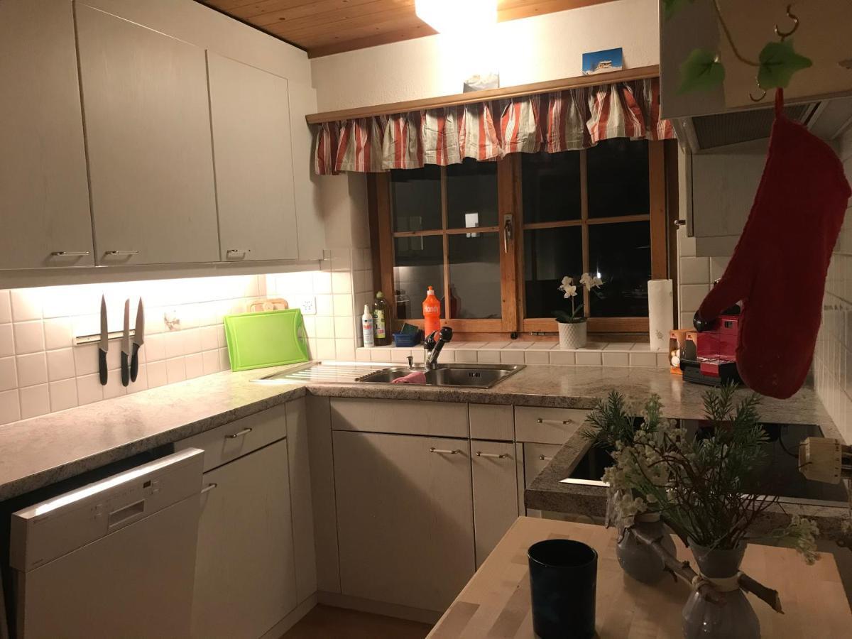 Ferienwohnung Uf Z'Enisch Klosters-Serneus Extérieur photo